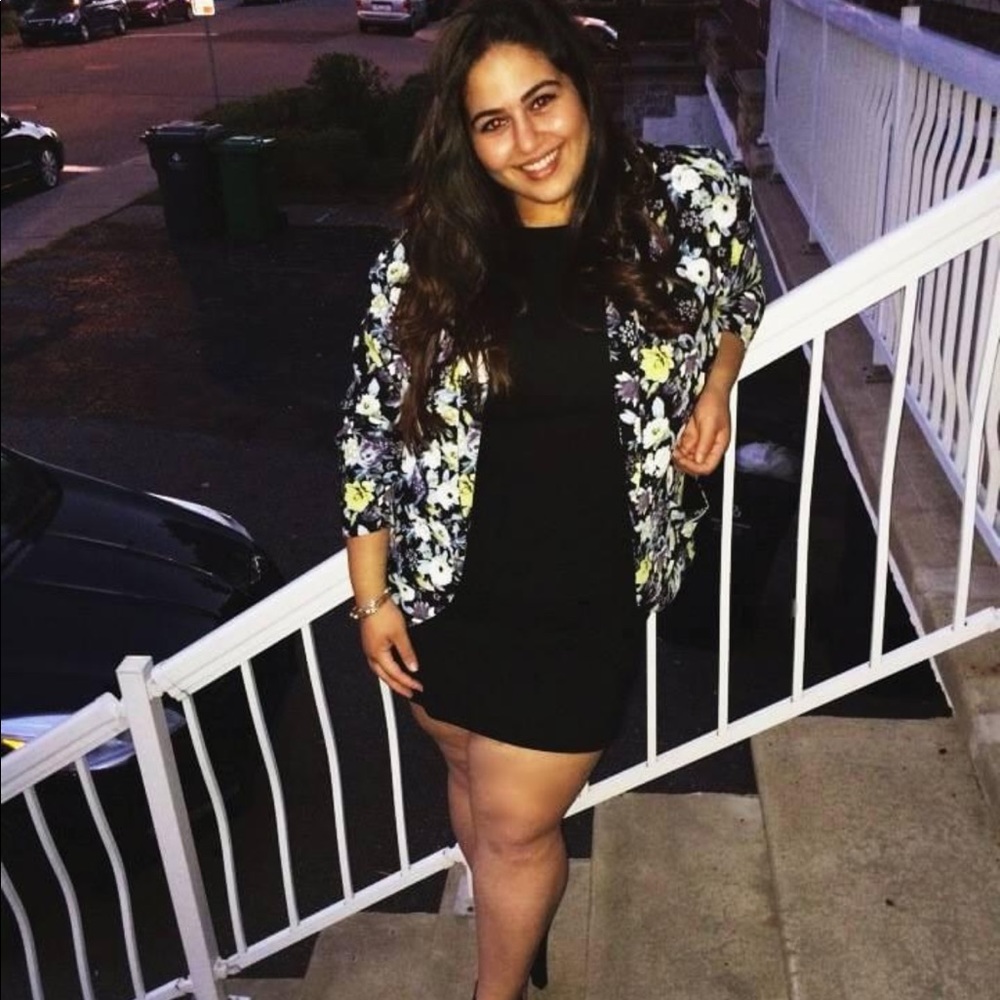 FLORAL BLAZER